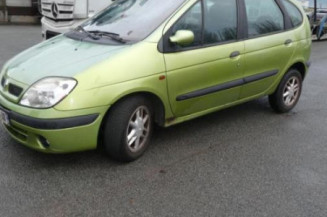 Plage arriere RENAULT SCENIC 1