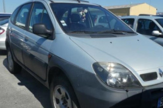 Aile avant droit RENAULT SCENIC 1