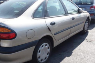 Pare soleil droit RENAULT LAGUNA 1