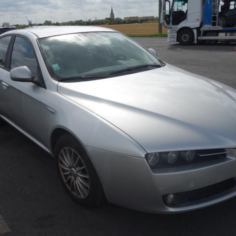 Renfort pare choc arriere (traverse) ALFA ROMEO 159 Photo n°3