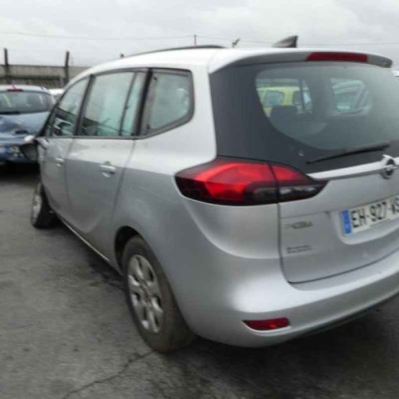 Volant OPEL ZAFIRA TOURER C Photo n°4