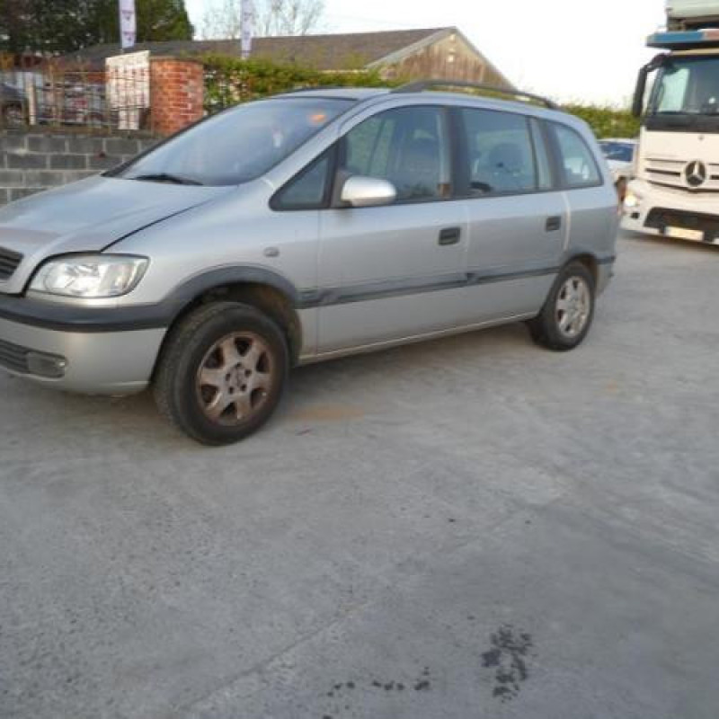 Bouchon de carburant OPEL ZAFIRA A Photo n°3