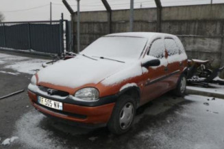 Serrure de coffre OPEL CORSA B