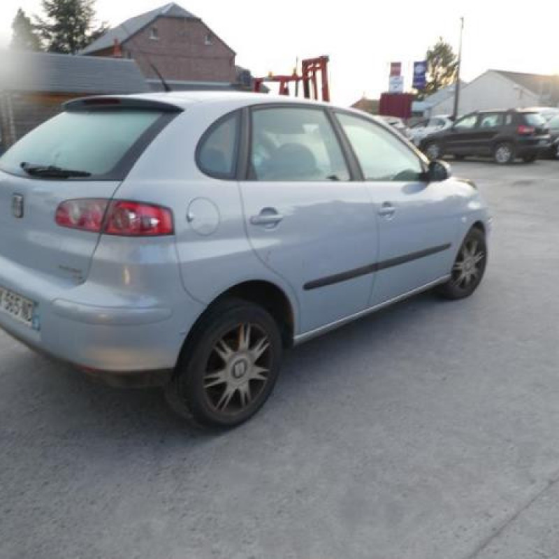 Volant SEAT IBIZA 3 Photo n°3