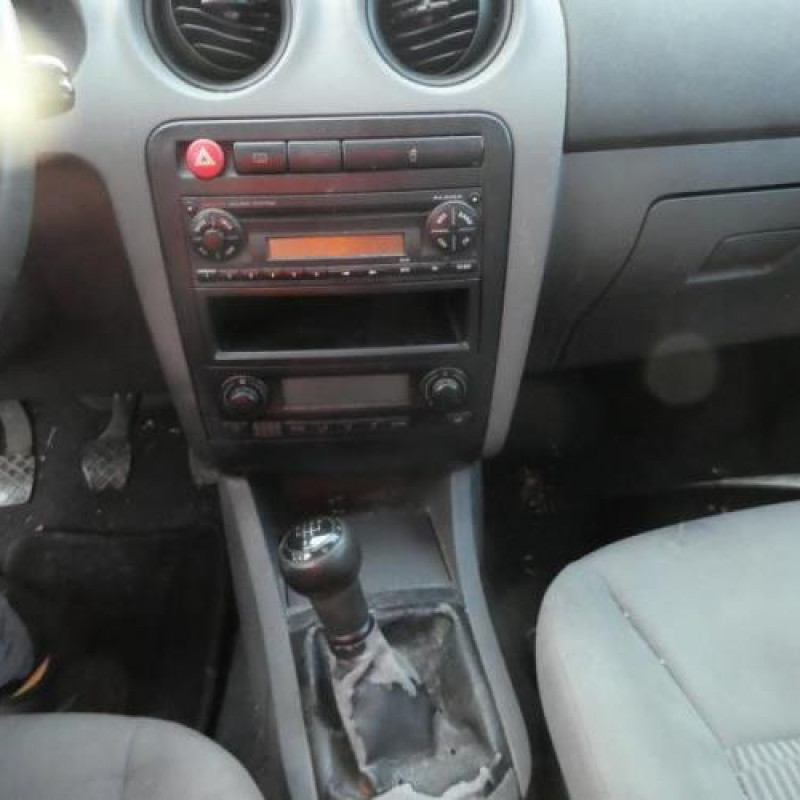 Volant SEAT IBIZA 3 Photo n°8