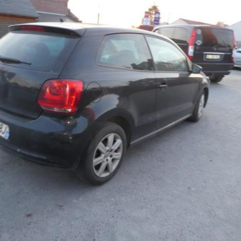 Renfort pare choc arriere (traverse) VOLKSWAGEN POLO 5 Photo n°4