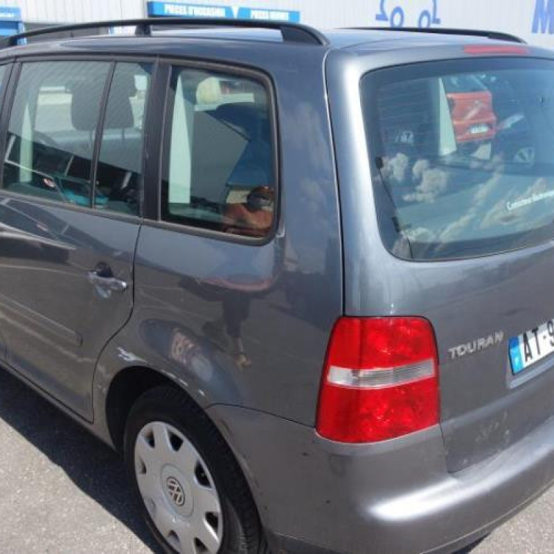 Renfort pare choc avant (traverse) VOLKSWAGEN TOURAN 1 Photo n°5