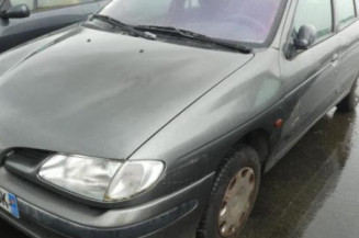 Leve vitre mecanique arriere gauche RENAULT MEGANE 1