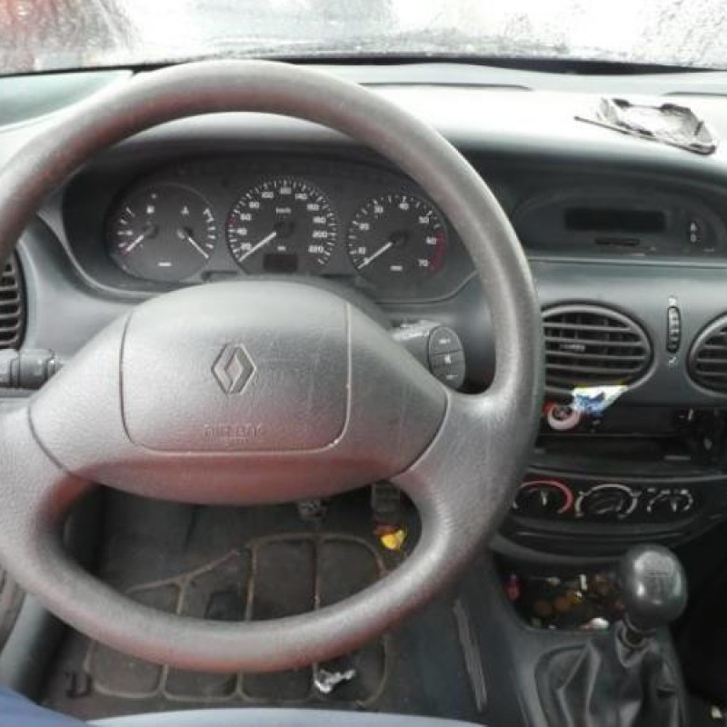 Leve vitre mecanique arriere gauche RENAULT MEGANE 1 Photo n°9