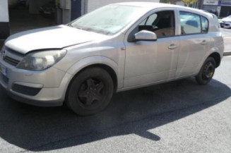 Aile avant gauche OPEL ASTRA H