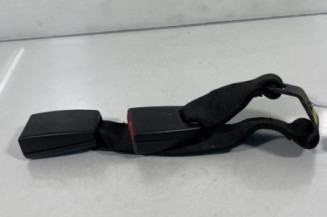 Attache ceinture arriere droit BMW SERIE 1 E87