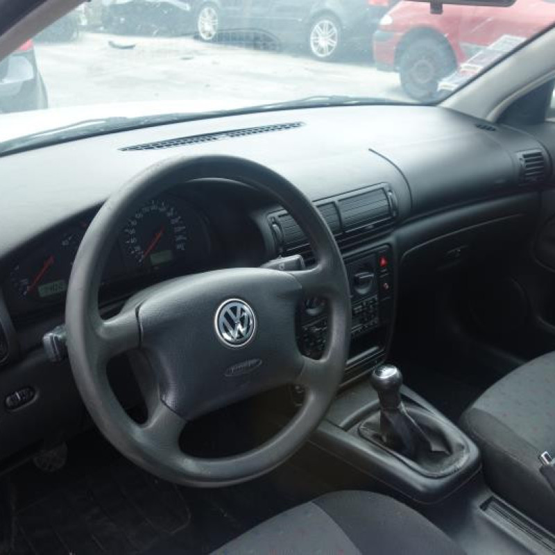 Boitier air bag VOLKSWAGEN PASSAT 4 Photo n°8