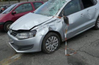 Serrure arriere gauche VOLKSWAGEN POLO 5