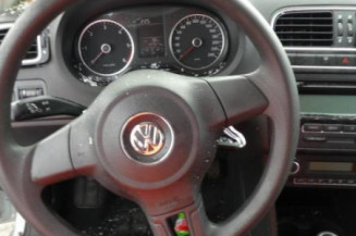 Serrure arriere gauche VOLKSWAGEN POLO 5