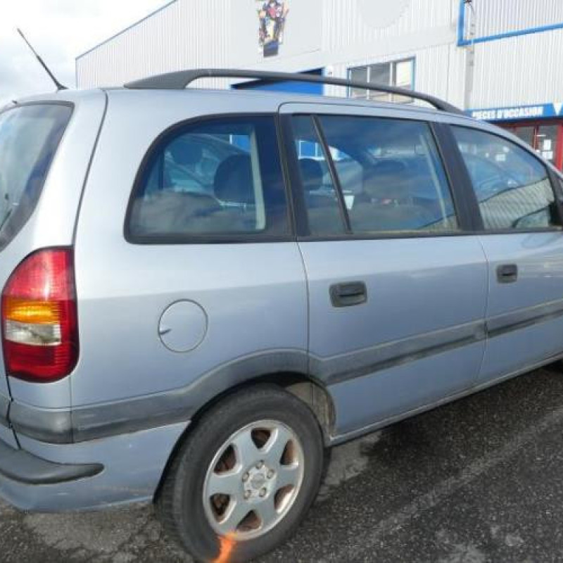 Aile avant droit OPEL ZAFIRA A Photo n°6