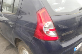 Poignee porte arriere droit DACIA SANDERO 1