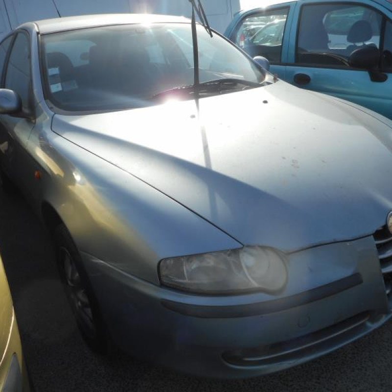 Pare choc arriere ALFA ROMEO 147 Photo n°9