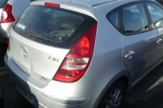 Renfort pare choc arriere (traverse) HYUNDAI I 30 1