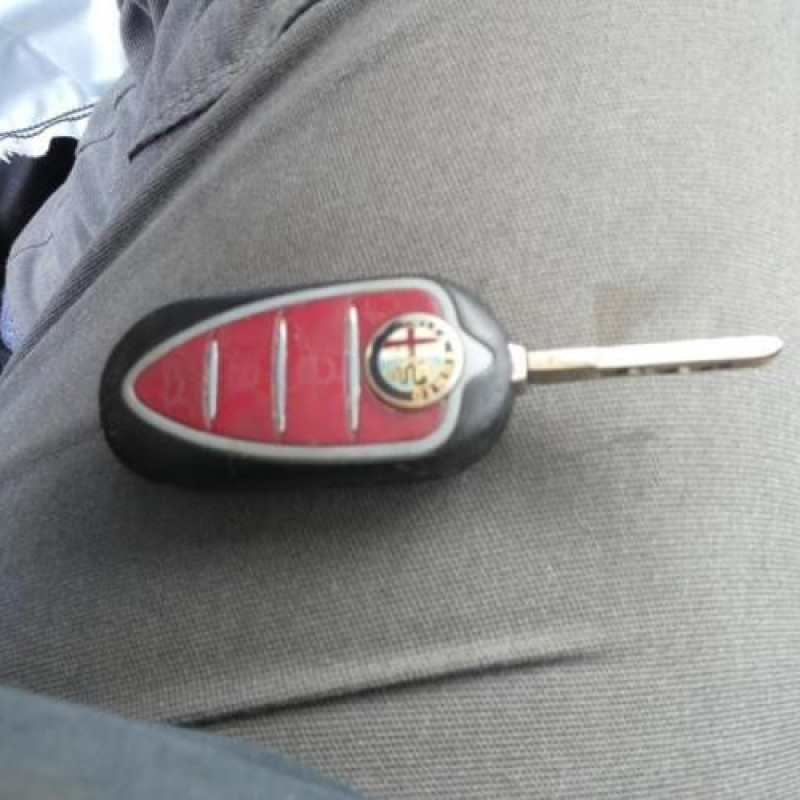 Ceinture arriere gauche ALFA ROMEO MITO Photo n°12