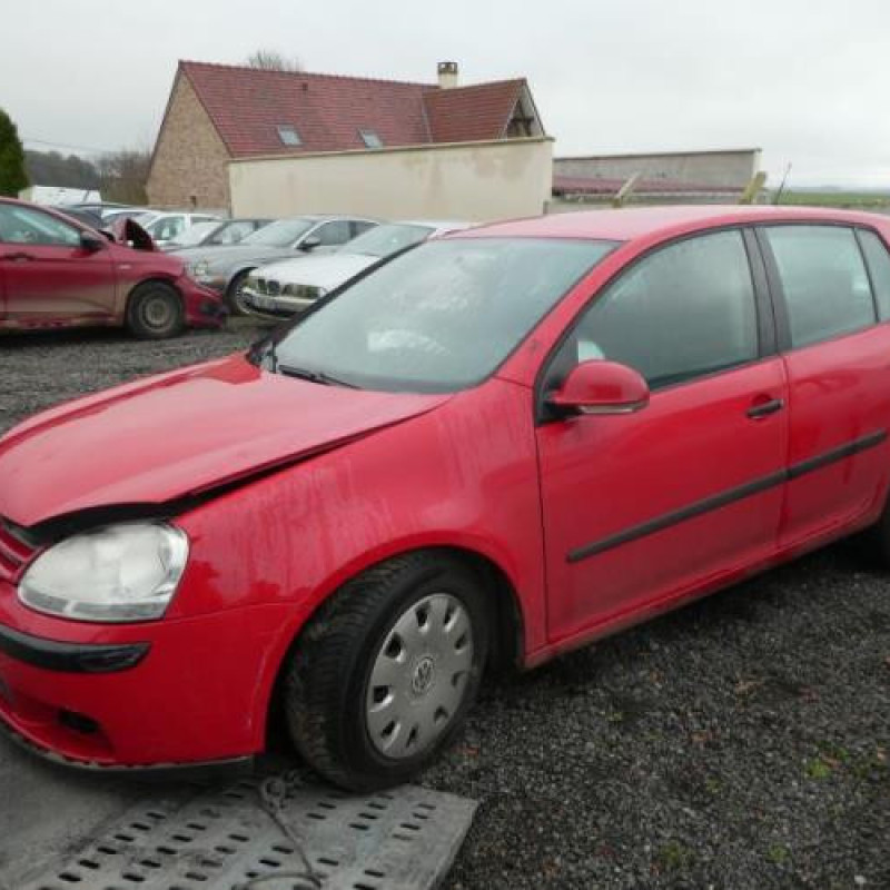 Renfort pare choc arriere (traverse) VOLKSWAGEN GOLF 5 Photo n°2