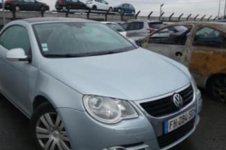 Pare choc arriere VOLKSWAGEN EOS