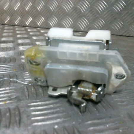 Serrure de coffre SUZUKI ALTO 3