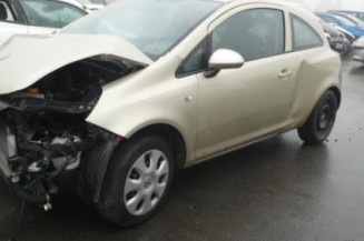 Cremaillere assistee OPEL CORSA D Photo n°1