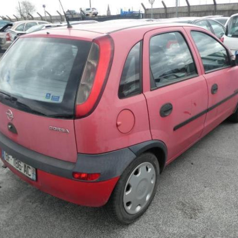 Pare choc arriere OPEL CORSA C Photo n°9