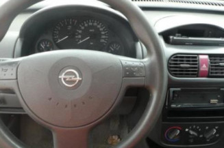 Pare choc arriere OPEL CORSA C