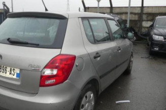 Leve vitre mecanique arriere droit SKODA FABIA 2