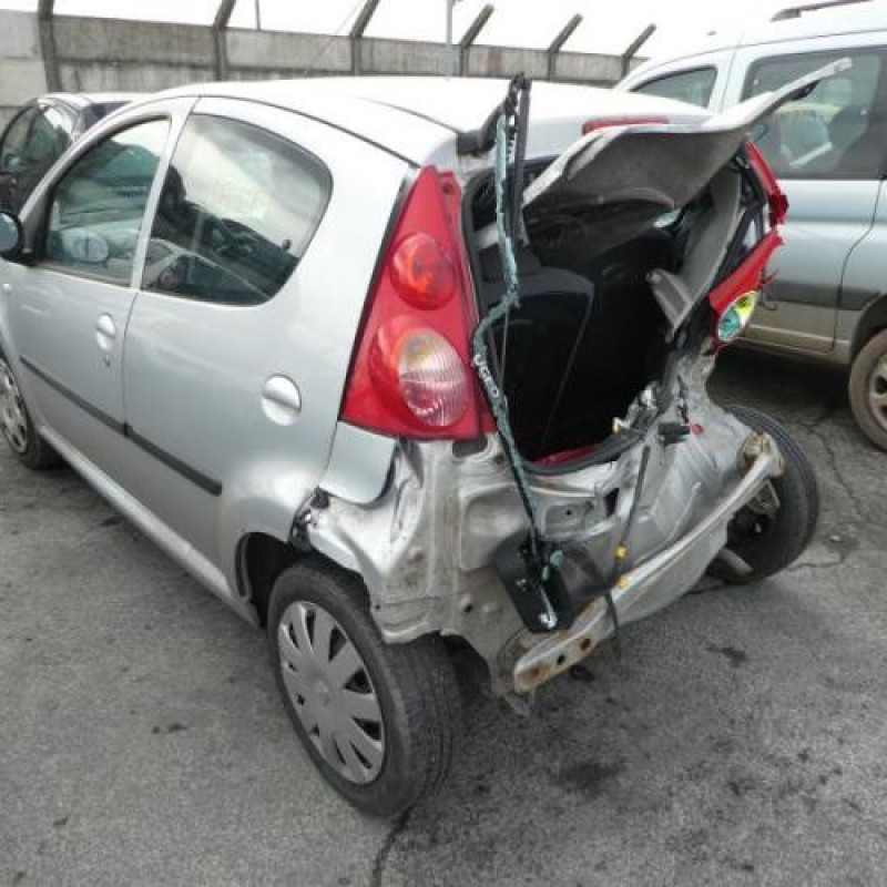 Serrure arriere gauche PEUGEOT 107 Photo n°5