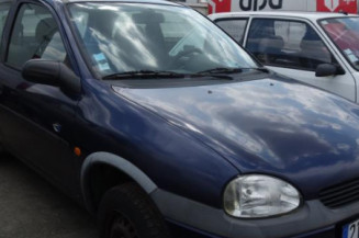 Optique avant principal droit (feux)(phare) OPEL CORSA B