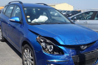 Vitre avant droit HYUNDAI I 30 1