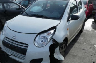 Renfort pare choc arriere (traverse) SUZUKI ALTO 3