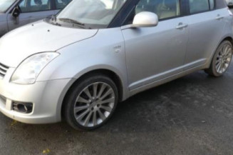 Bras essuie glace avant droit SUZUKI SWIFT 3