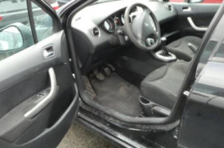 Renfort pare choc arriere (traverse) PEUGEOT 308 1