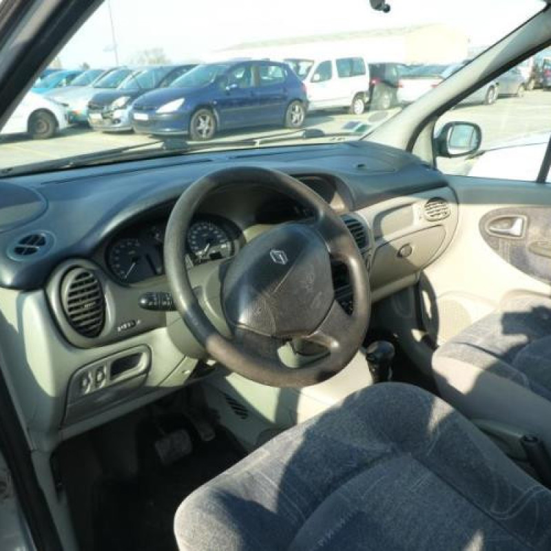 Aile avant gauche RENAULT SCENIC 1 Photo n°6