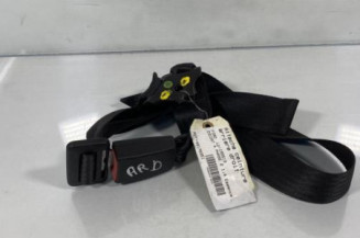 Attache ceinture arriere droit FORD ESCORT 5