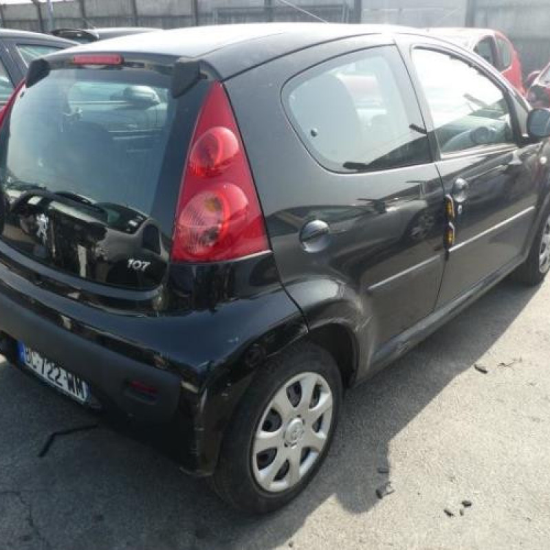 Ceinture arriere droit PEUGEOT 107 Photo n°6