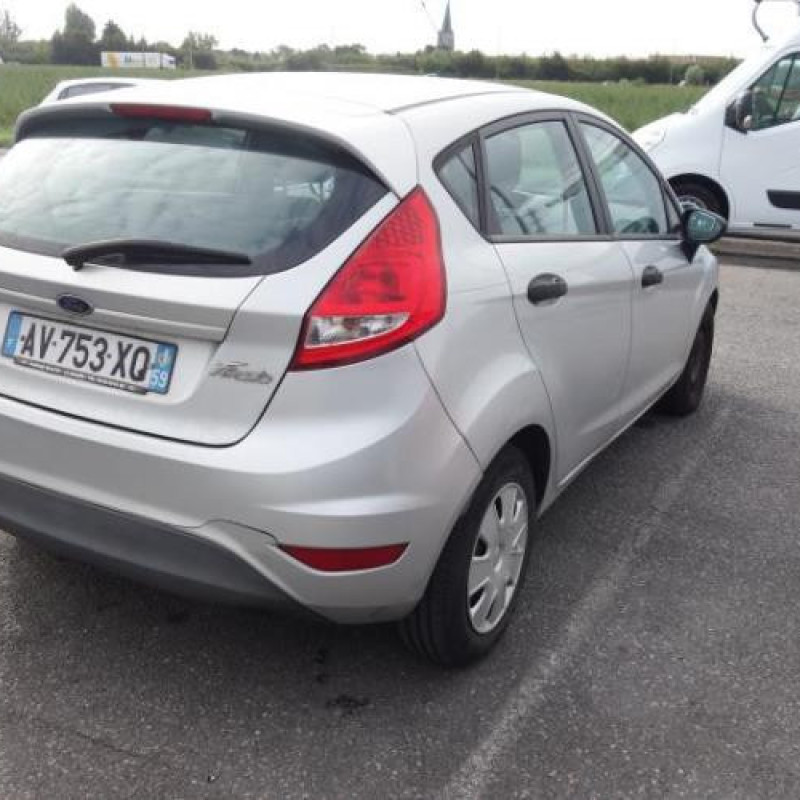 Pompe lave glace avant FORD FIESTA 6 Photo n°7