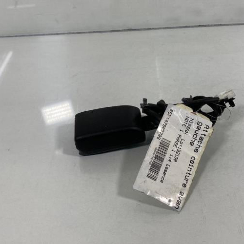 Attache ceinture avant gauche NISSAN NOTE 1 Photo n°3