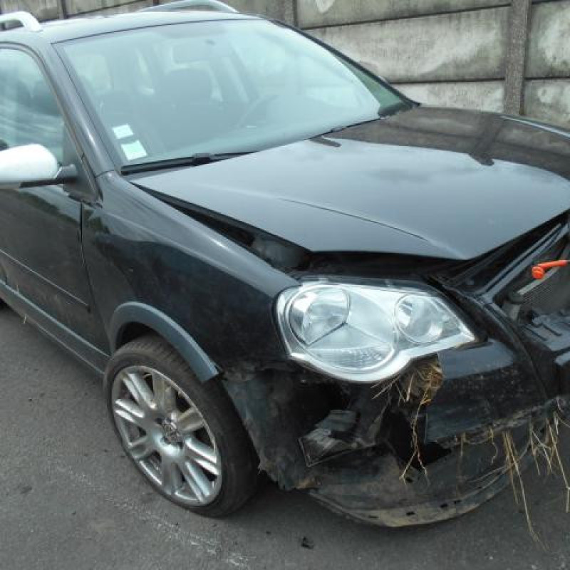 Leve vitre mecanique arriere droit VOLKSWAGEN POLO 4 Photo n°2