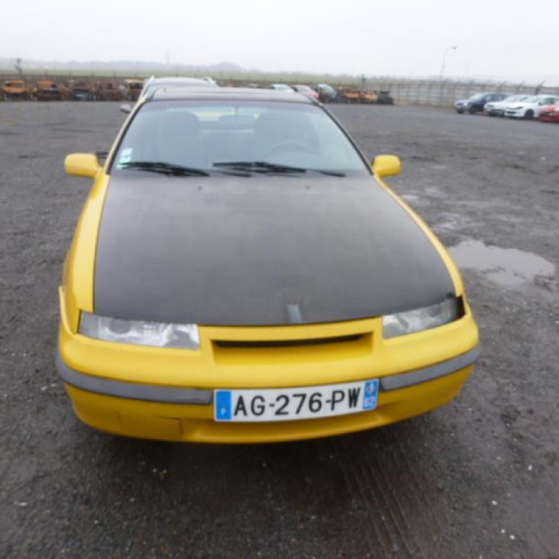 Aile avant droit OPEL CALIBRA Photo n°6