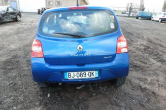 Renfort pare choc arriere (traverse) RENAULT TWINGO 2