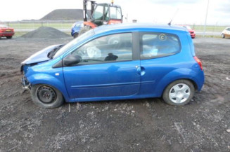 Renfort pare choc arriere (traverse) RENAULT TWINGO 2