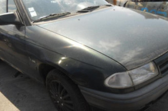 Calandre OPEL ASTRA F