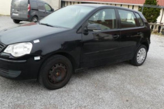 Renfort pare choc arriere (traverse) VOLKSWAGEN POLO 4