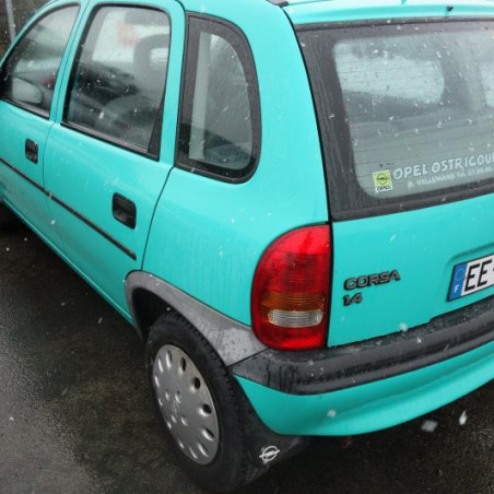 Vitre avant droit OPEL CORSA B Photo n°1