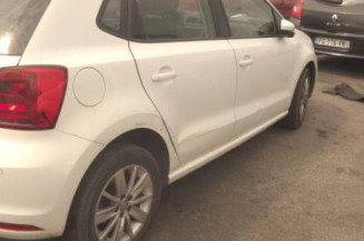 Amortisseur avant droit VOLKSWAGEN POLO 5