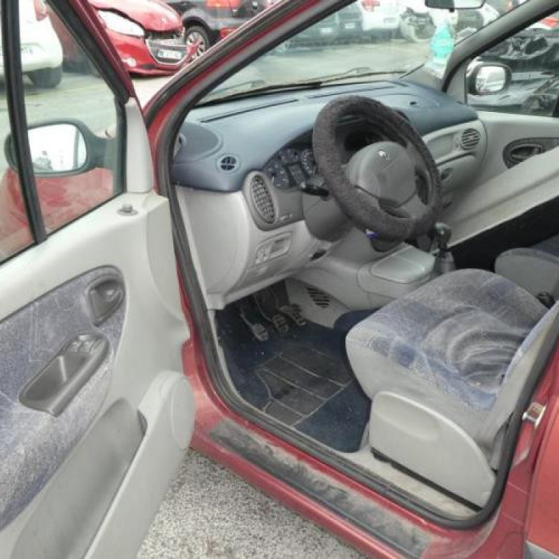 Aile avant gauche RENAULT SCENIC 1 Photo n°6